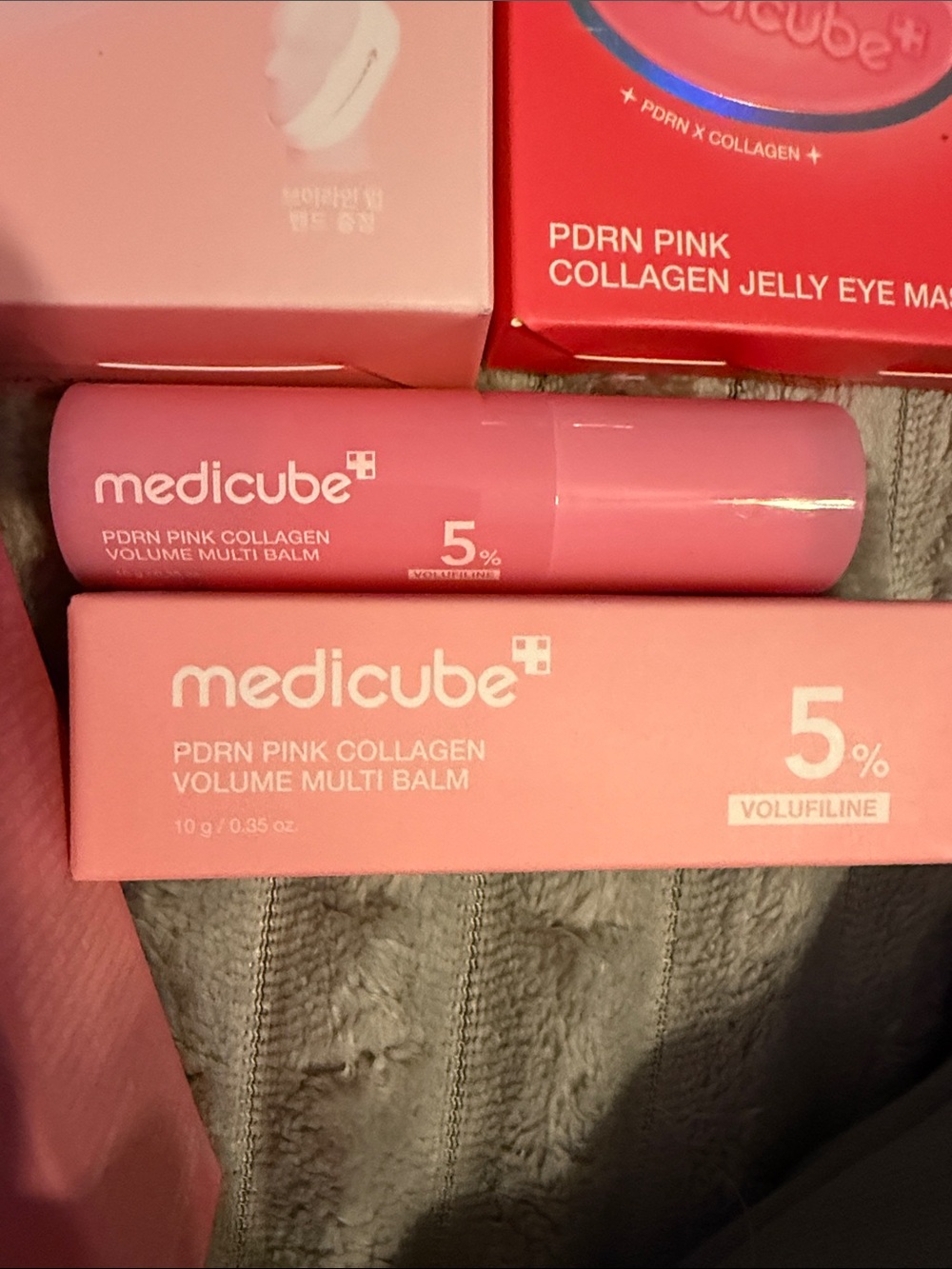 Medicube - Picture 5 of 6